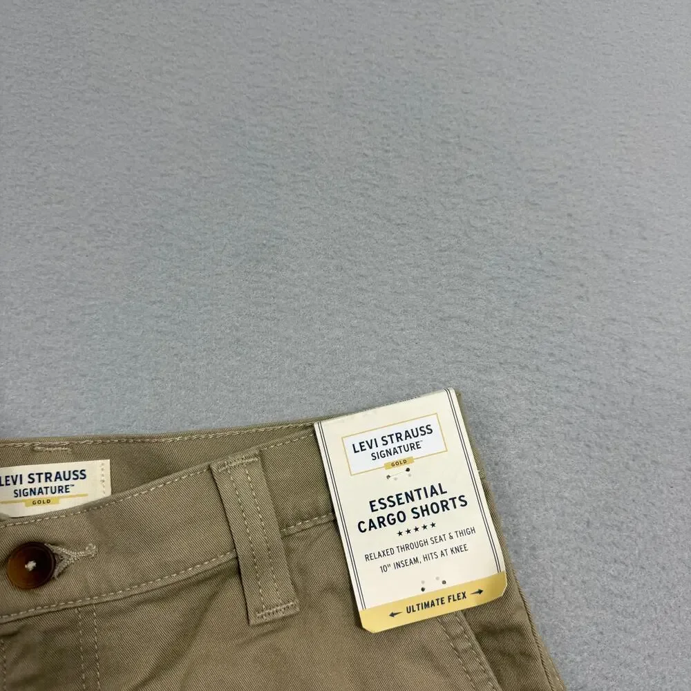 Signature by Levi Strauss Essential Cargo Shorts Men's 30 Tan Ultimate Flex NWT